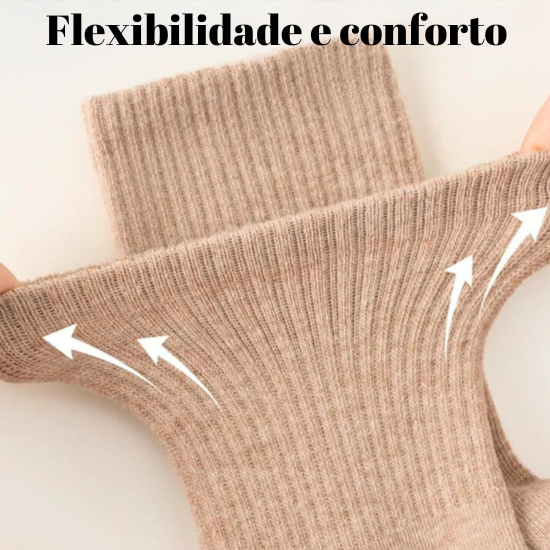 Meias de Algodão Penteado Cano Médio