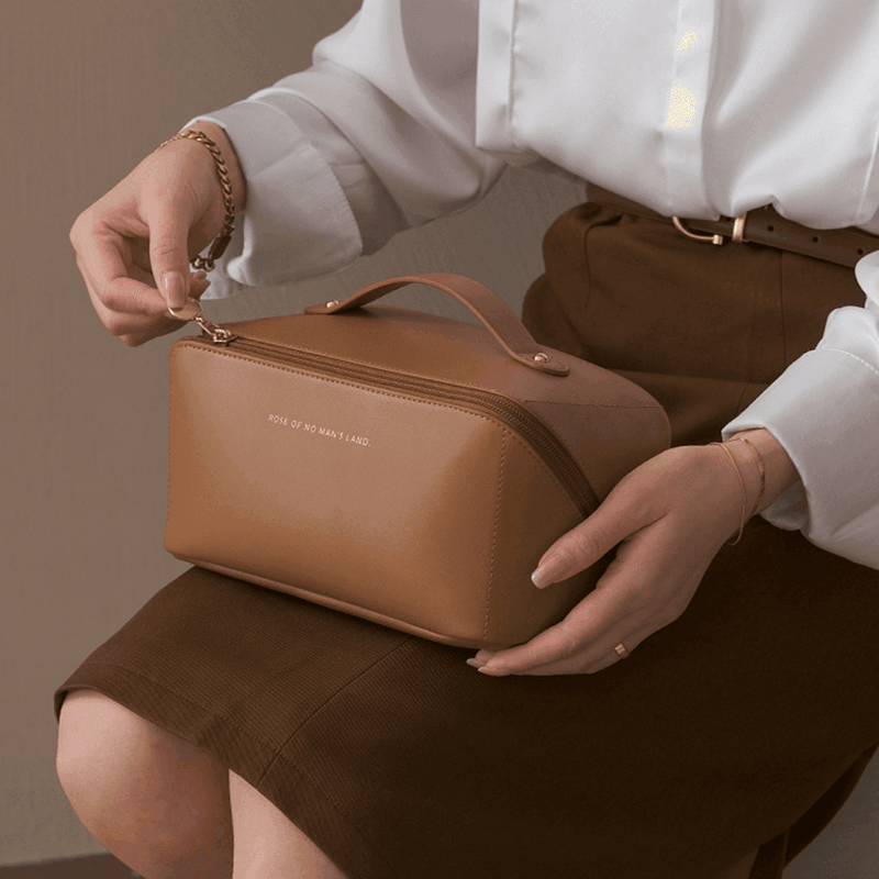 Necessaire Beauty 2022 + Brinde Exclusivo